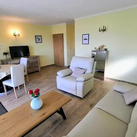 Beachside Belle Vue Apartamento *