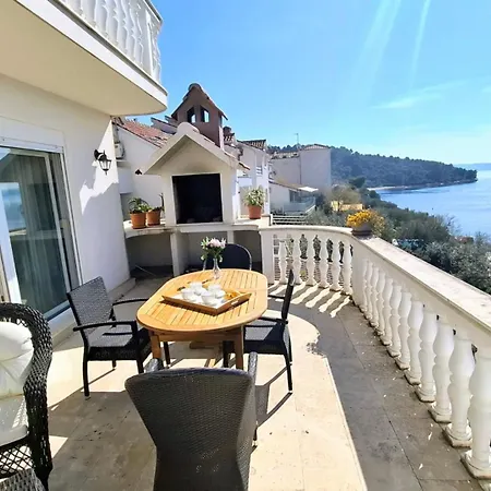 Beachside Belle Vue Apartamento