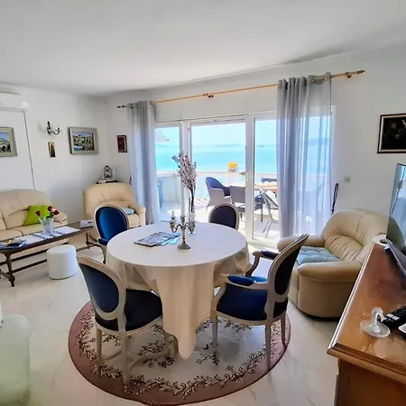 Beachside Belle Vue Donji Okrug (Ciovo)